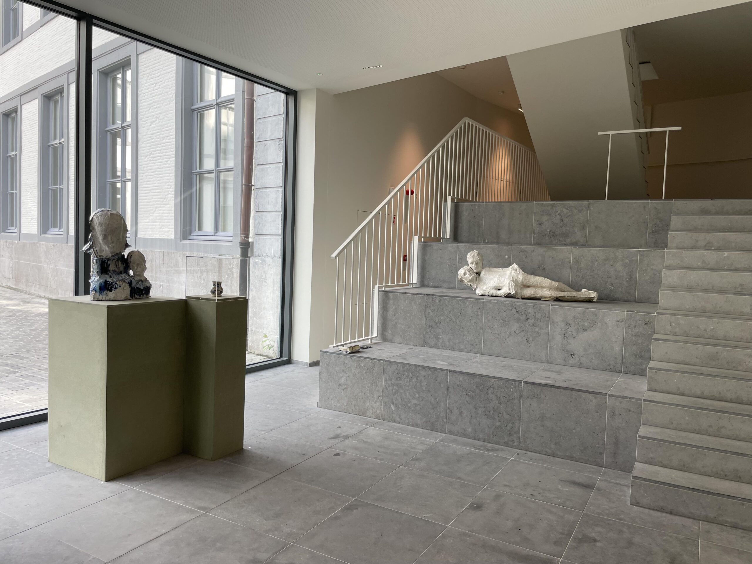 Diep in de ogen van Johan Tahon…